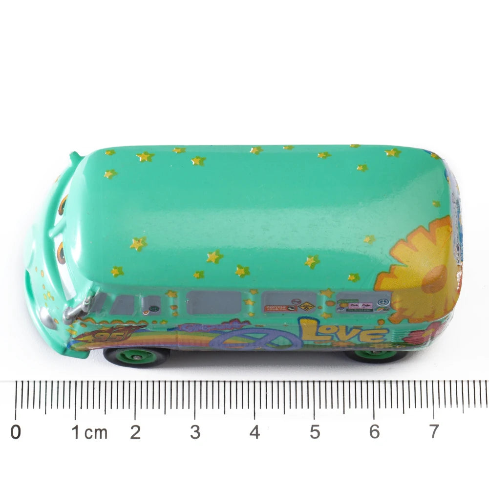 Children Car Disney Pixar Cars 3 Lightning McQueen Toys Jackson Storm The King Mater 1:55 Diecast Metal Alloy Model Car Kid Gift