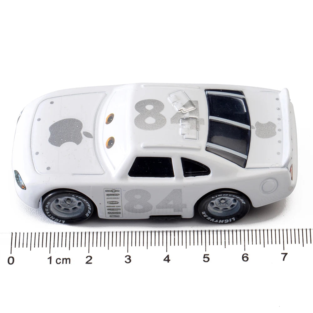 Children Car Disney Pixar Cars 3 Lightning McQueen Toys Jackson Storm The King Mater 1:55 Diecast Metal Alloy Model Car Kid Gift