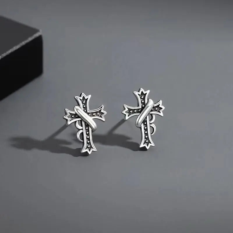 Retro Black Cross Earings for Men Women Punk Gothic Rock Hiphop Zinc Alloy Earings Designer Jewelry Unisex Accessories Love Gift