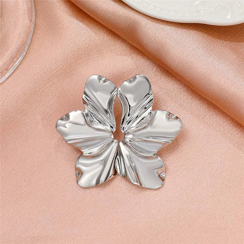 Vintage Metal Flower Post Stud Earrings For Women Fashion Gold Color Large Textured Petal Earring Party Jewelry Gift Accessories