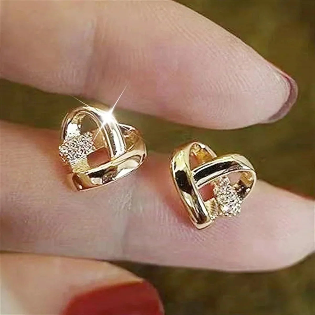 2pcs Fashion Eternity Love Zircon Ear Stud for Women Girls,Gold Color Heart Tragus Cartilage Earrings Chic Wedding Jewelry