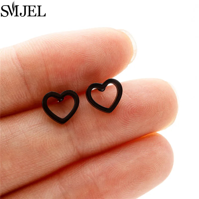 Stainless Steel Earring Hollow Love Heart Fashion Stud Earrings Classic Simple Earings for Women Wedding Jewelry Bridesmaid Gift
