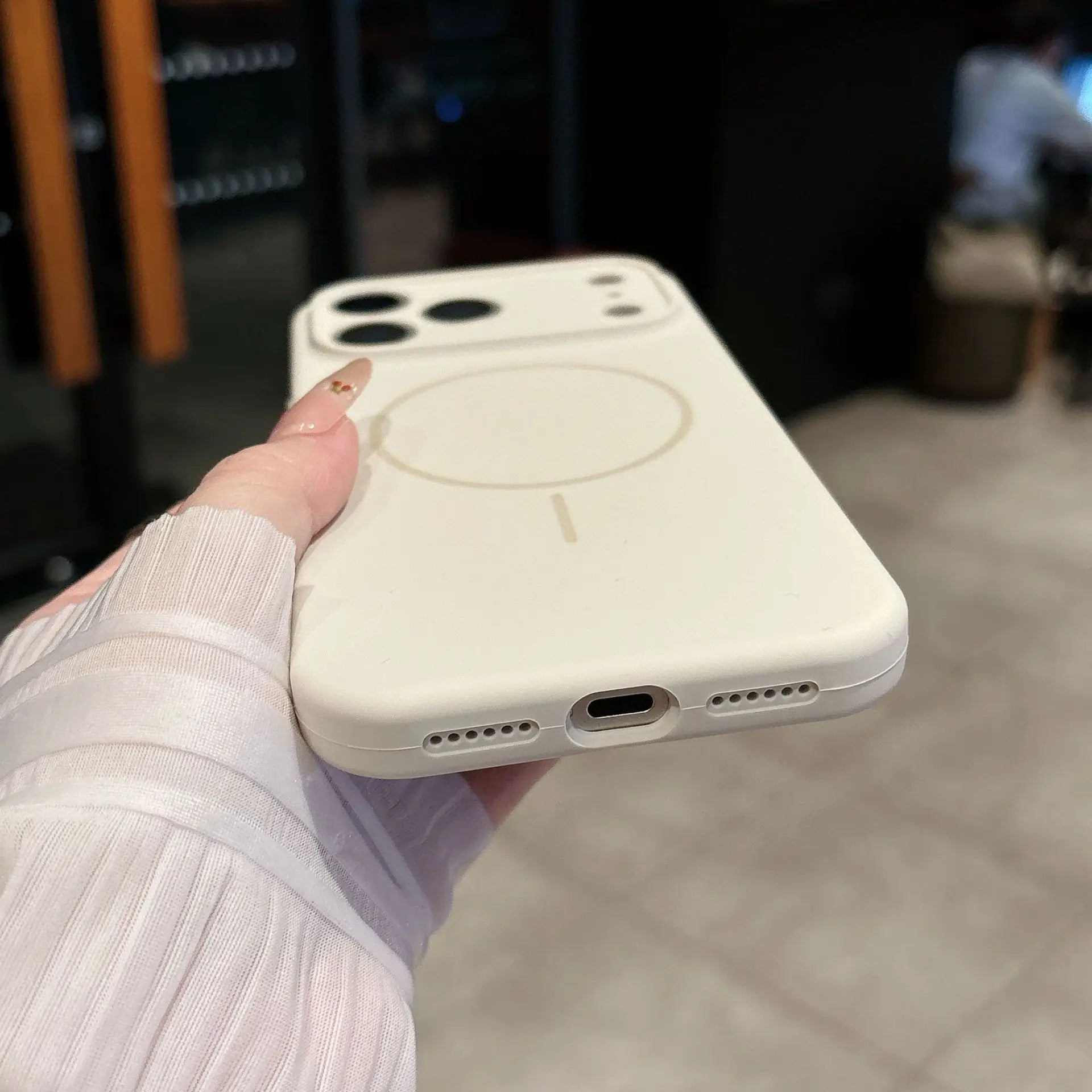 Liquid Silicone Phone Case For Magsafe For iPhone 17 16 15 14 13 Pro Max Air Plus Cases Magnetic Wireless Charging Soft Cover