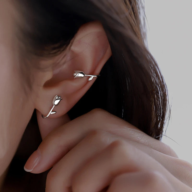 Fashion Silver Color Tulip Flower Stud Earrings for Women Girls Simple Unique Sweet Romantic Jewelry Party 2025 New Trend