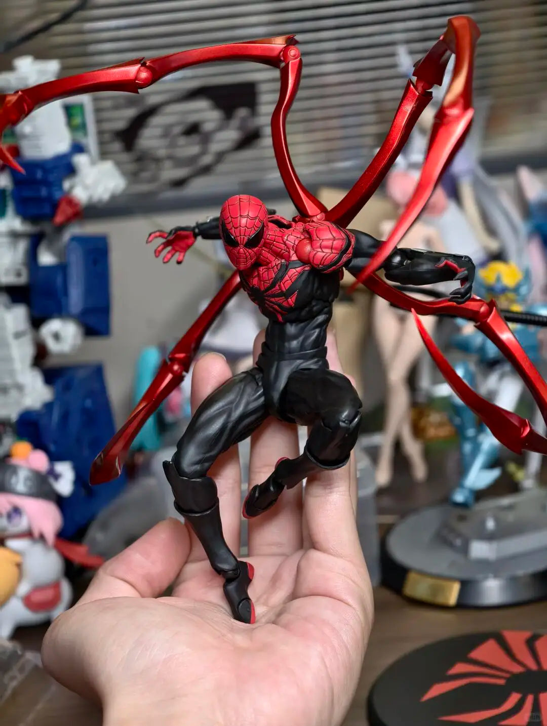 In Stock Mess Toys Superior Spider Man Doctor Octopus Peter Parker Messtoys Spiderman Neighbor Anime Action Figure Toys Gifts